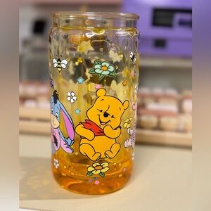 Winnie the Pooh honey drip snow globe cup